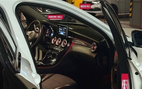 Mercedes-Benz C-Класс, 2017 год, 2 150 000 рублей, 22 фотография