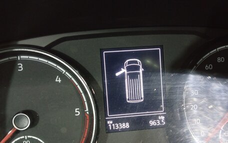 Volkswagen Multivan T6 рестайлинг, 2021 год, 3 950 000 рублей, 12 фотография