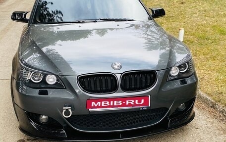 BMW 5 серия, 2004 год, 1 950 000 рублей, 1 фотография