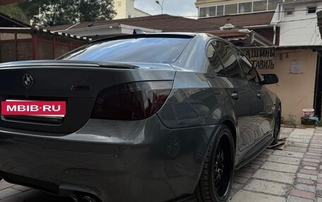 BMW 5 серия, 2004 год, 1 950 000 рублей, 9 фотография