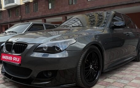 BMW 5 серия, 2004 год, 1 950 000 рублей, 6 фотография