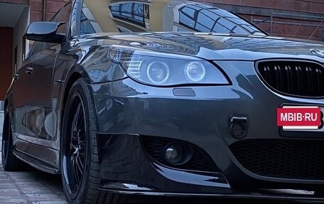 BMW 5 серия, 2004 год, 1 950 000 рублей, 30 фотография