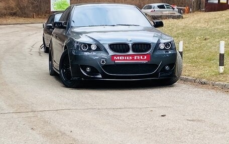 BMW 5 серия, 2004 год, 1 950 000 рублей, 36 фотография