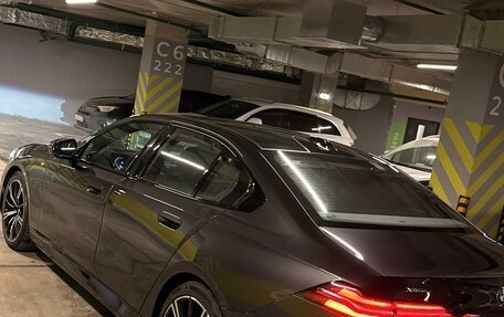 BMW 5 серия, 2023 год, 7 190 000 рублей, 4 фотография