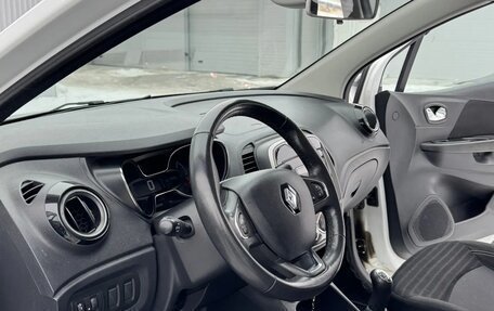 Renault Kaptur I рестайлинг, 2017 год, 1 250 000 рублей, 11 фотография