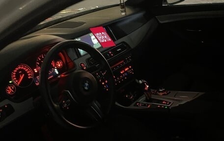 BMW 5 серия, 2014 год, 2 400 000 рублей, 12 фотография