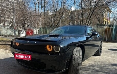Dodge Challenger III рестайлинг 2, 2018 год, 4 300 000 рублей, 1 фотография
