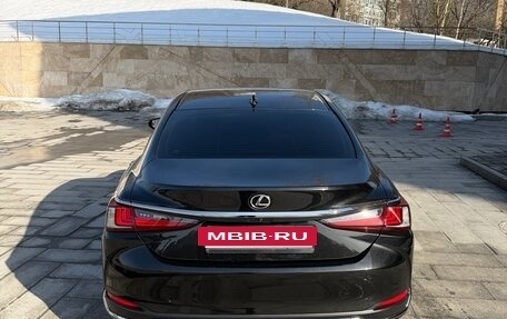 Lexus ES VII, 2020 год, 3 470 000 рублей, 8 фотография