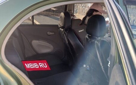 Nissan March II, 2002 год, 190 000 рублей, 5 фотография