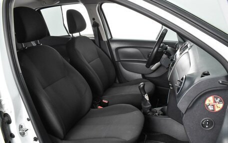 Renault Logan II, 2020 год, 569 000 рублей, 8 фотография