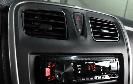 Renault Logan II, 2020 год, 569 000 рублей, 13 фотография