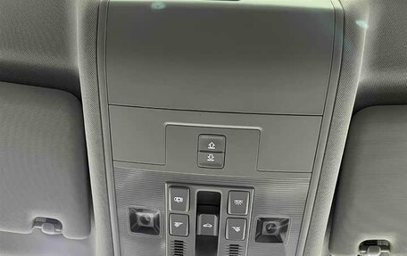 Volkswagen Tiguan II, 2023 год, 3 000 000 рублей, 14 фотография