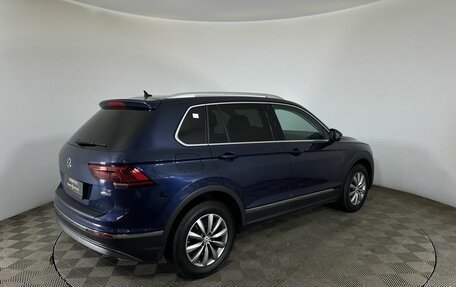 Volkswagen Tiguan II, 2017 год, 2 500 000 рублей, 6 фотография