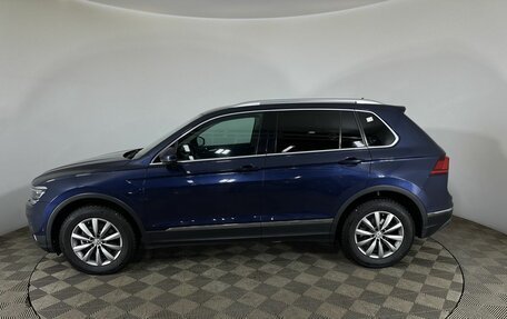 Volkswagen Tiguan II, 2017 год, 2 500 000 рублей, 5 фотография