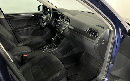 Volkswagen Tiguan II, 2017 год, 2 500 000 рублей, 14 фотография