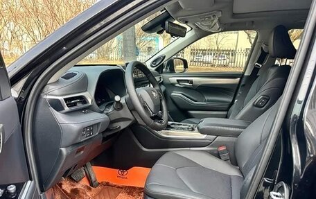 Toyota Highlander, 2024 год, 4 238 529 рублей, 7 фотография