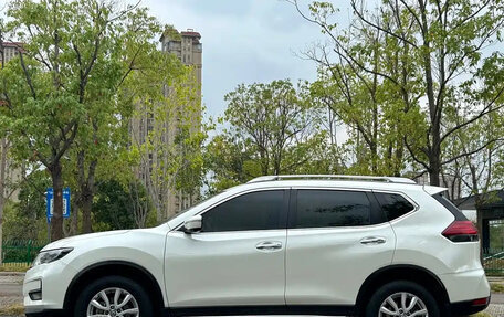 Nissan X-Trail, 2022 год, 1 620 000 рублей, 3 фотография