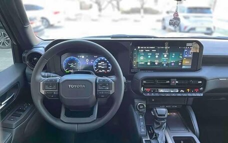 Toyota Land Cruiser Prado, 2025 год, 8 131 529 рублей, 12 фотография