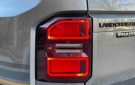 Toyota Land Cruiser Prado, 2025 год, 8 131 529 рублей, 29 фотография