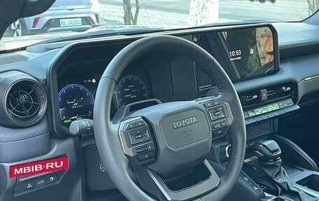 Toyota Land Cruiser Prado, 2025 год, 8 131 529 рублей, 10 фотография