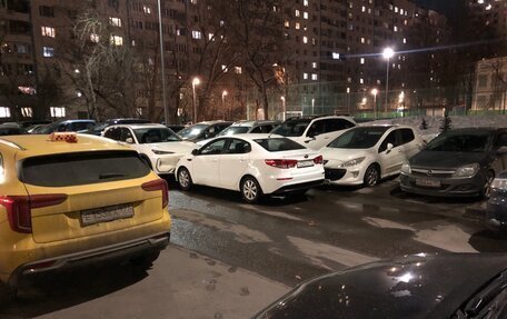 KIA Rio III рестайлинг, 2016 год, 1 040 000 рублей, 21 фотография