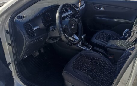 KIA Rio IV, 2018 год, 1 451 000 рублей, 4 фотография