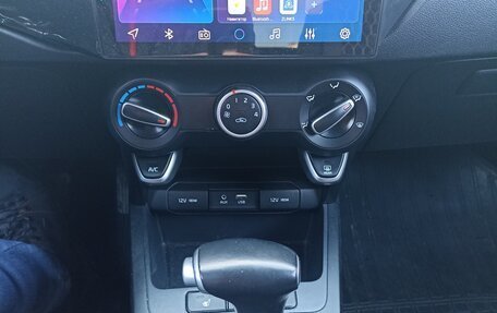 KIA Rio IV, 2018 год, 1 451 000 рублей, 6 фотография