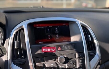 Opel Astra J, 2014 год, 1 130 000 рублей, 3 фотография