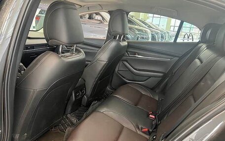 Mazda 3, 2024 год, 1 726 229 рублей, 11 фотография