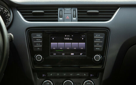 Skoda Octavia, 2015 год, 1 618 000 рублей, 13 фотография