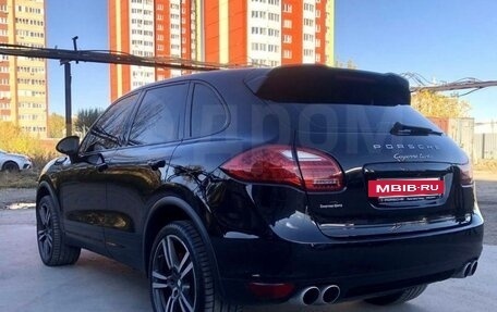 Porsche Cayenne III, 2012 год, 2 450 000 рублей, 3 фотография