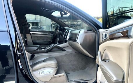 Porsche Cayenne III, 2012 год, 2 450 000 рублей, 15 фотография