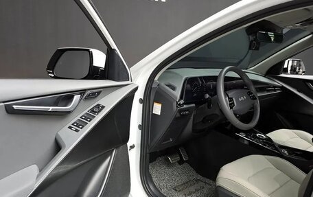 KIA Niro, 2023 год, 1 640 000 рублей, 5 фотография