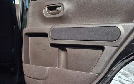 Toyota Spade, 2013 год, 850 000 рублей, 8 фотография