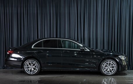 Mercedes-Benz E-Класс, 2020 год, 4 550 000 рублей, 5 фотография