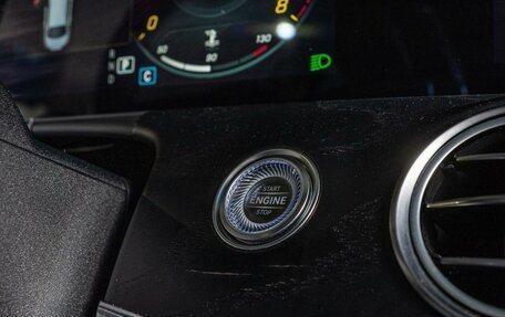 Mercedes-Benz E-Класс, 2020 год, 4 550 000 рублей, 31 фотография