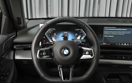 BMW 5 серия, 2025 год, 7 261 000 рублей, 13 фотография