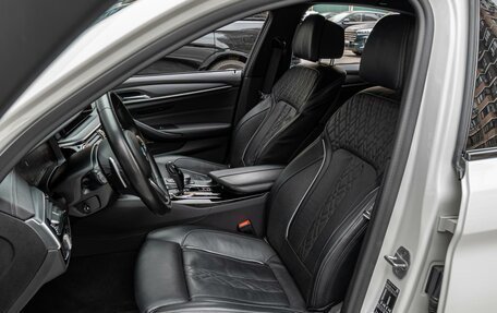 BMW 5 серия, 2021 год, 6 450 000 рублей, 13 фотография