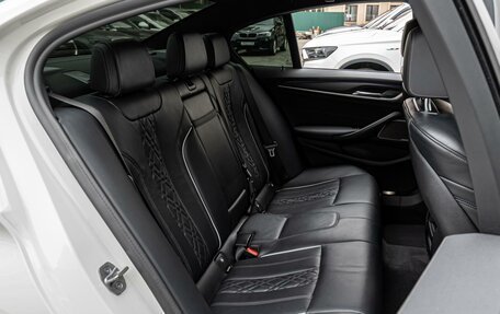 BMW 5 серия, 2021 год, 6 450 000 рублей, 10 фотография