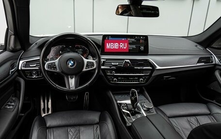 BMW 5 серия, 2021 год, 6 450 000 рублей, 9 фотография
