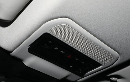 Toyota RAV4, 2025 год, 3 615 529 рублей, 17 фотография