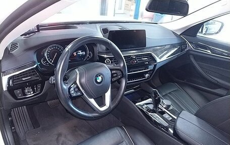 BMW 5 серия, 2017 год, 3 400 000 рублей, 5 фотография