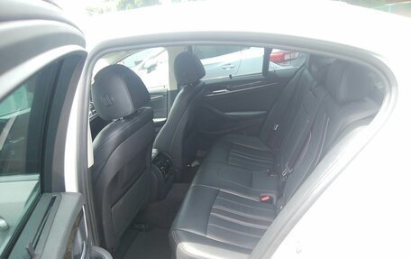 BMW 5 серия, 2017 год, 3 400 000 рублей, 14 фотография