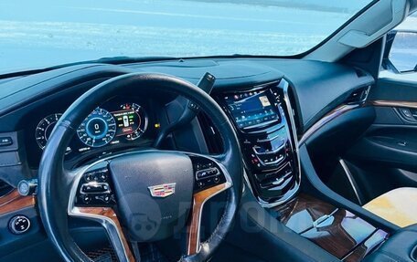 Cadillac Escalade IV, 2016 год, 5 195 000 рублей, 8 фотография