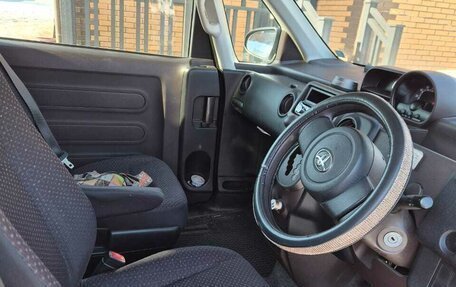 Toyota Spade, 2013 год, 850 000 рублей, 15 фотография