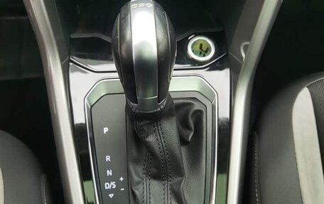 Volkswagen T-Roc I, 2021 год, 1 490 978 рублей, 13 фотография