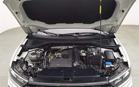 Volkswagen T-Roc I, 2021 год, 1 490 978 рублей, 19 фотография