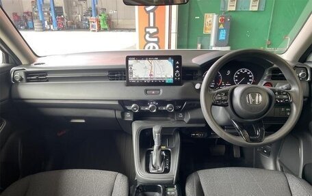 Honda Vezel, 2023 год, 2 110 000 рублей, 10 фотография