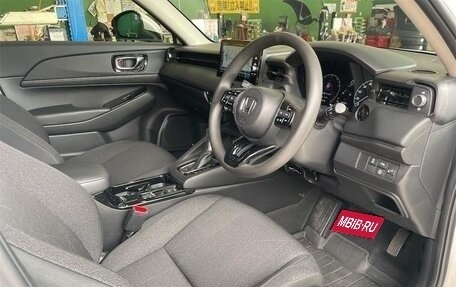 Honda Vezel, 2023 год, 2 110 000 рублей, 13 фотография