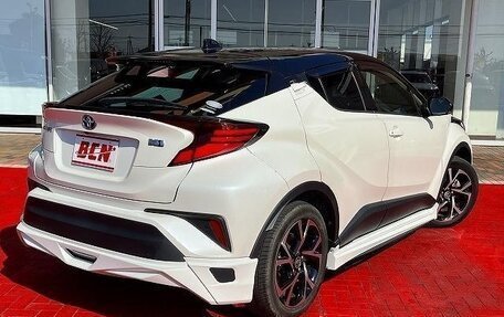 Toyota C-HR I рестайлинг, 2021 год, 1 720 000 рублей, 3 фотография